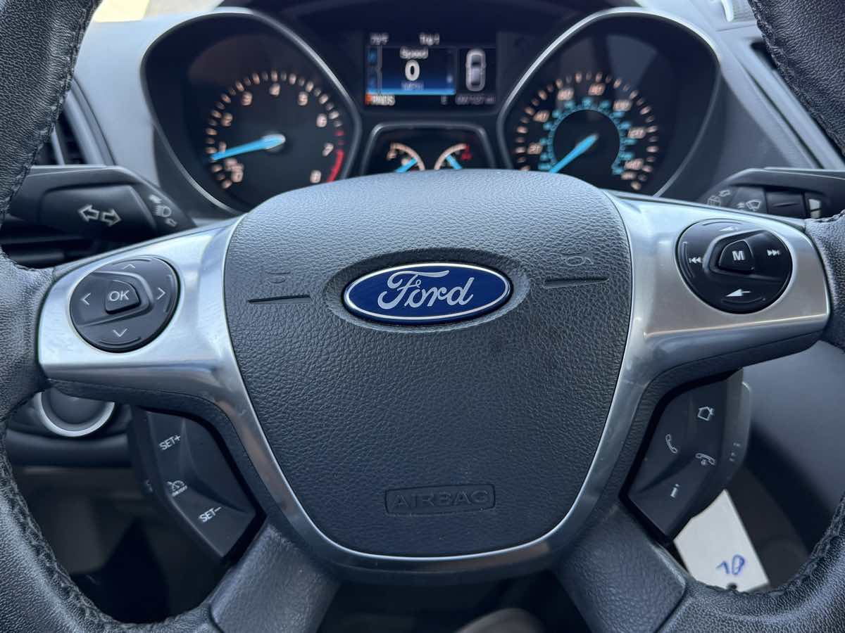 2014 Ford Escape SE photo 36