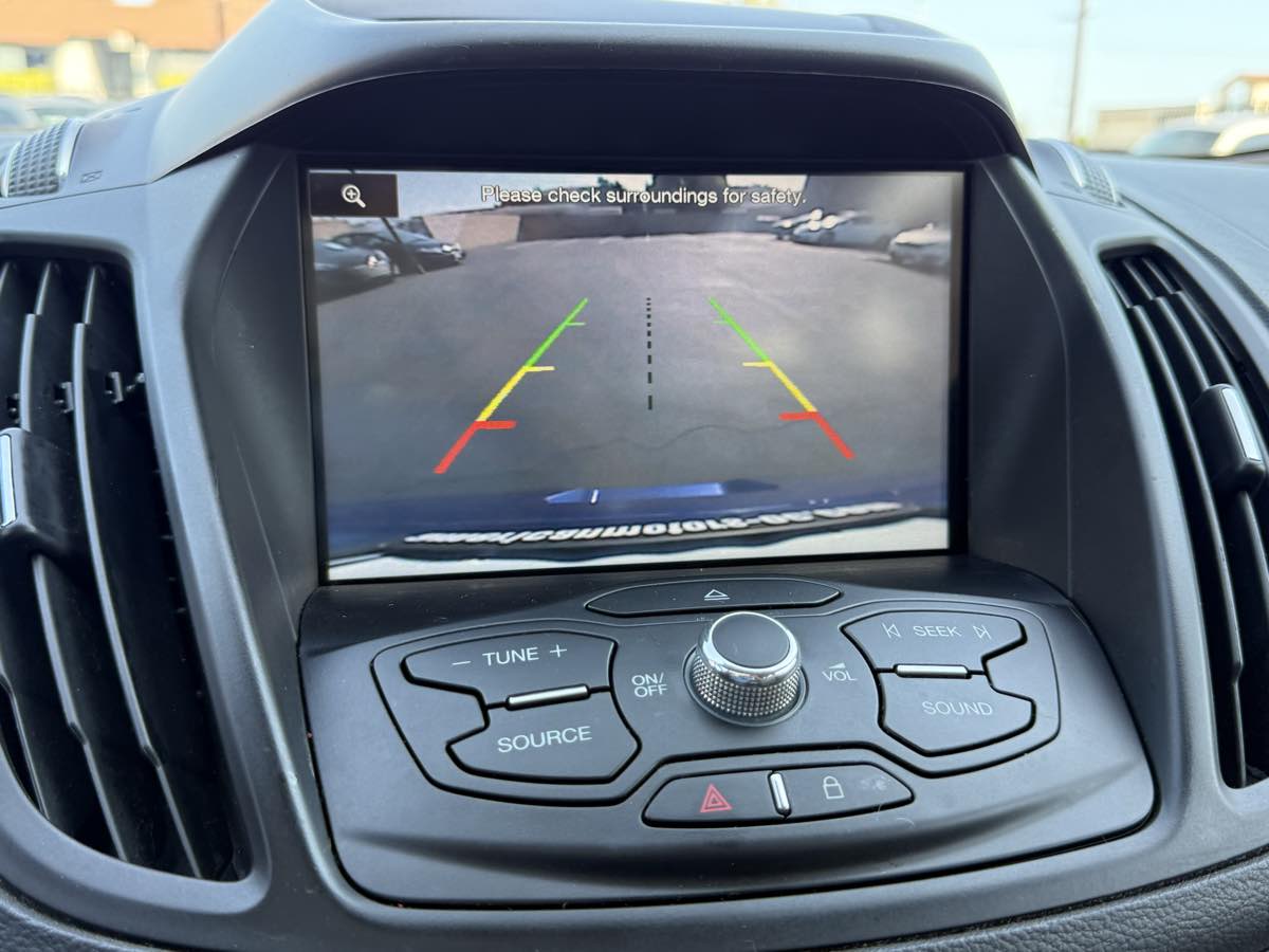 2014 Ford Escape SE photo 40