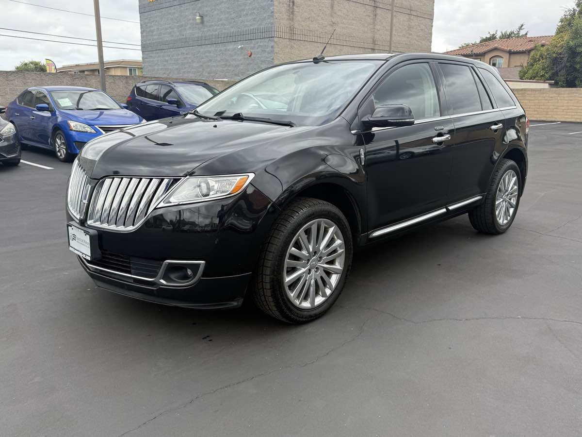 2013 Lincoln MKX photo 16
