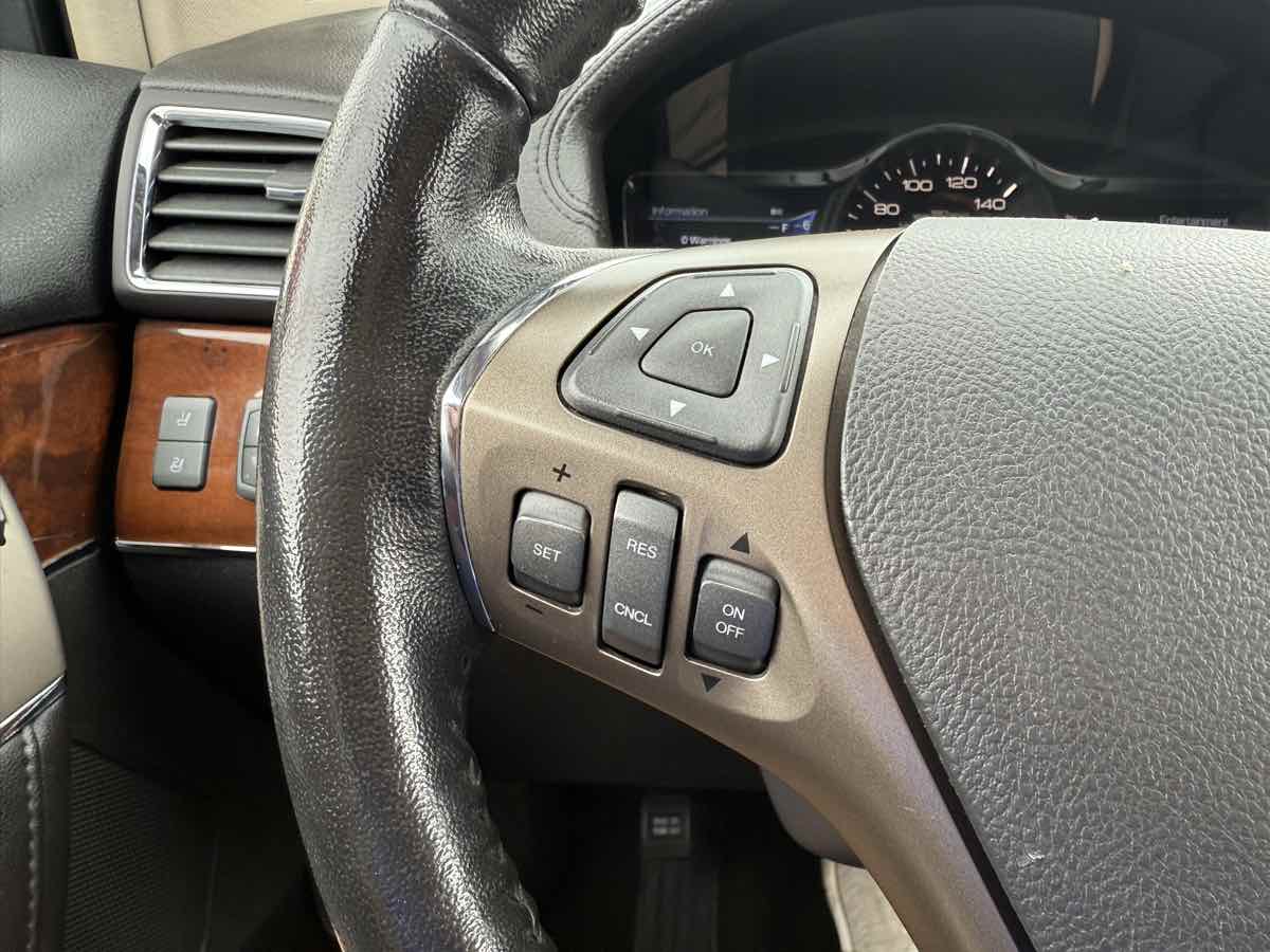 2013 Lincoln MKX photo 34
