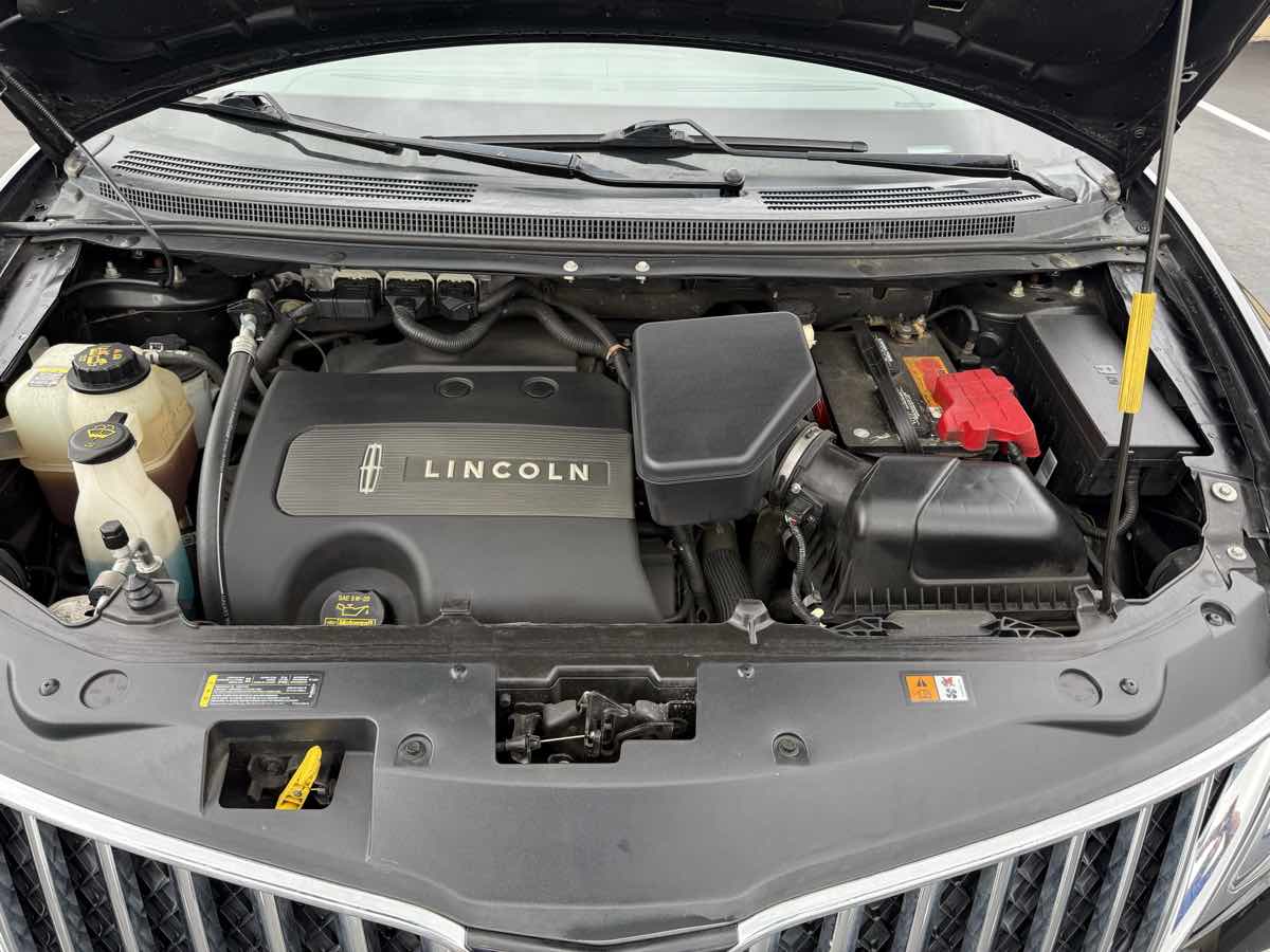 2013 Lincoln MKX photo 39