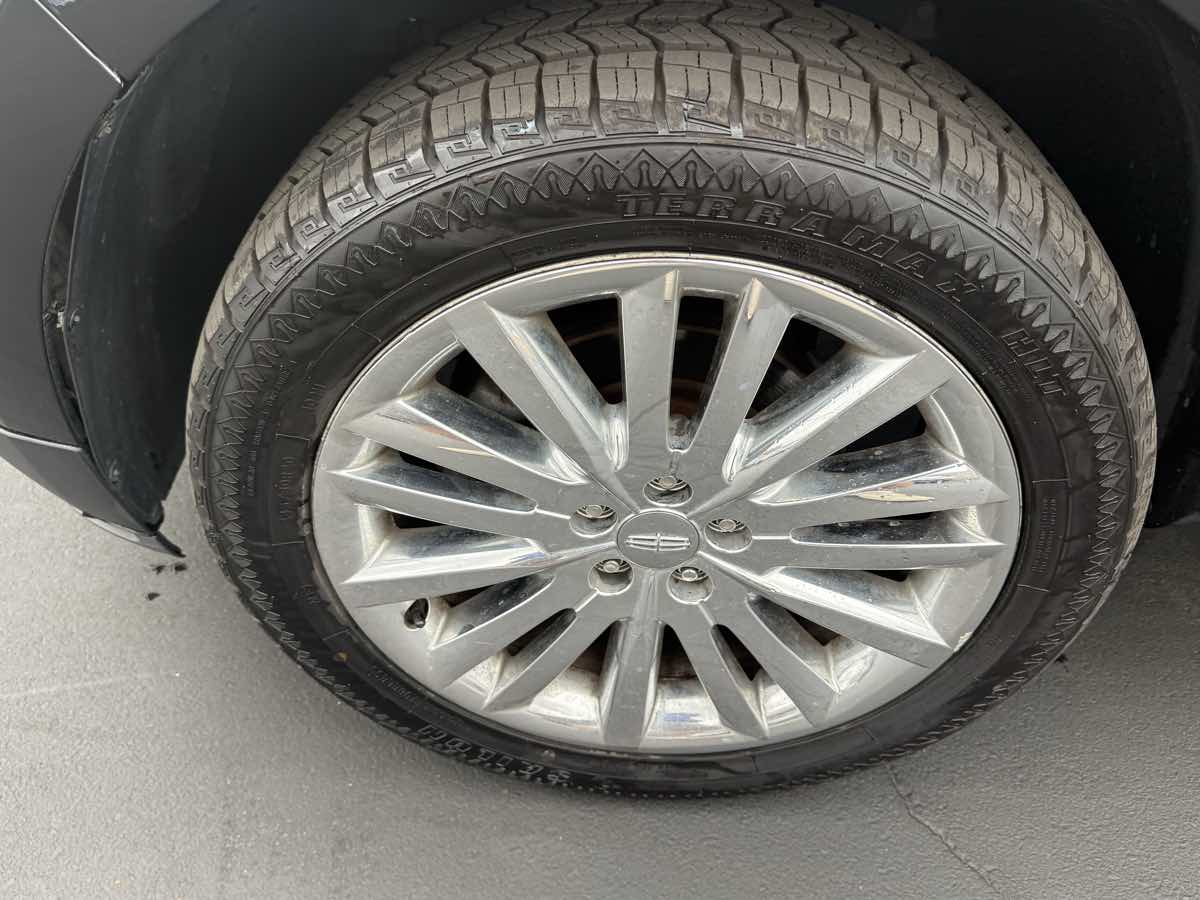 2013 Lincoln MKX photo 41