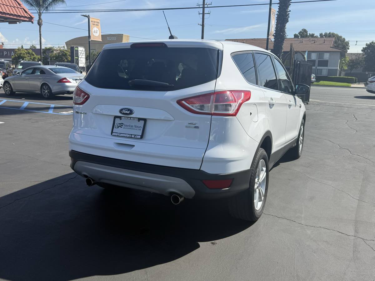 2013 Ford Escape SE photo 3