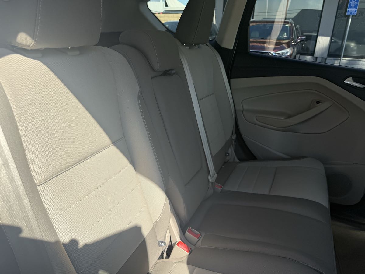 2013 Ford Escape SE photo 19