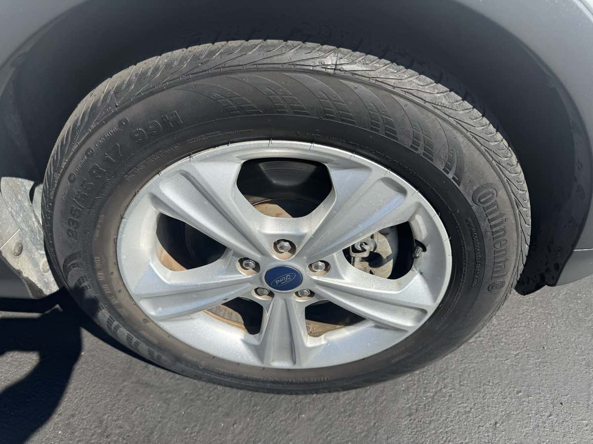 2013 Ford Escape SE photo 23