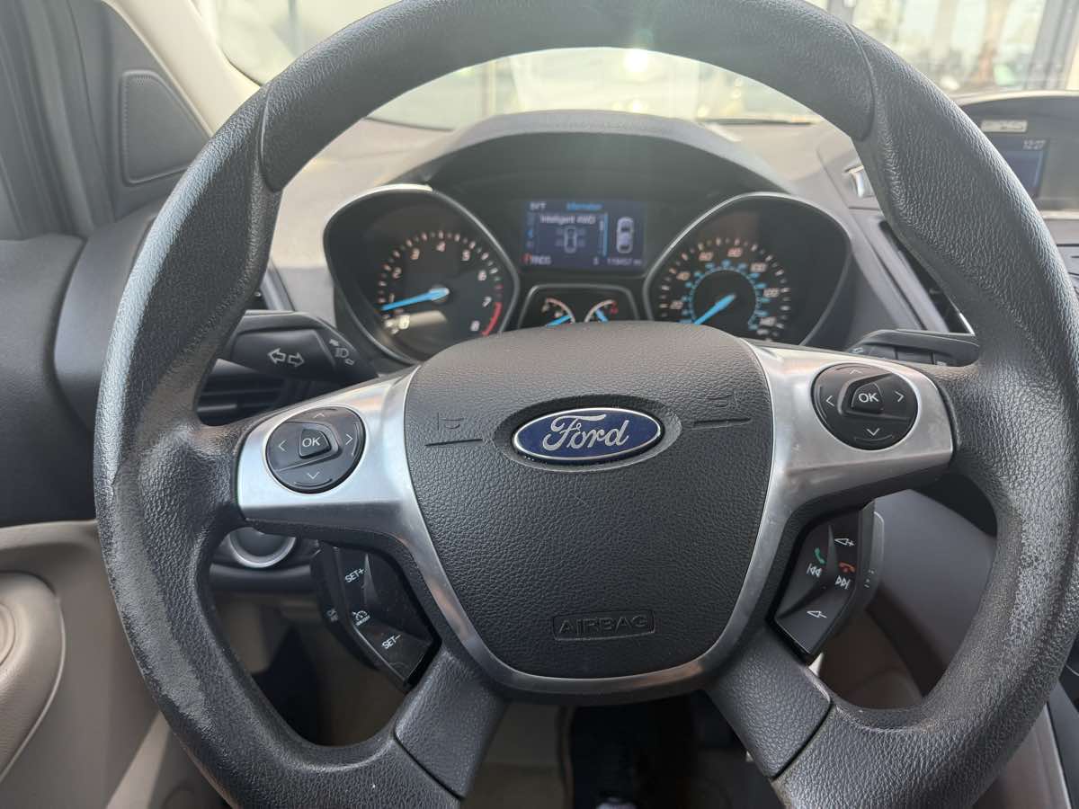 2013 Ford Escape SE photo 30