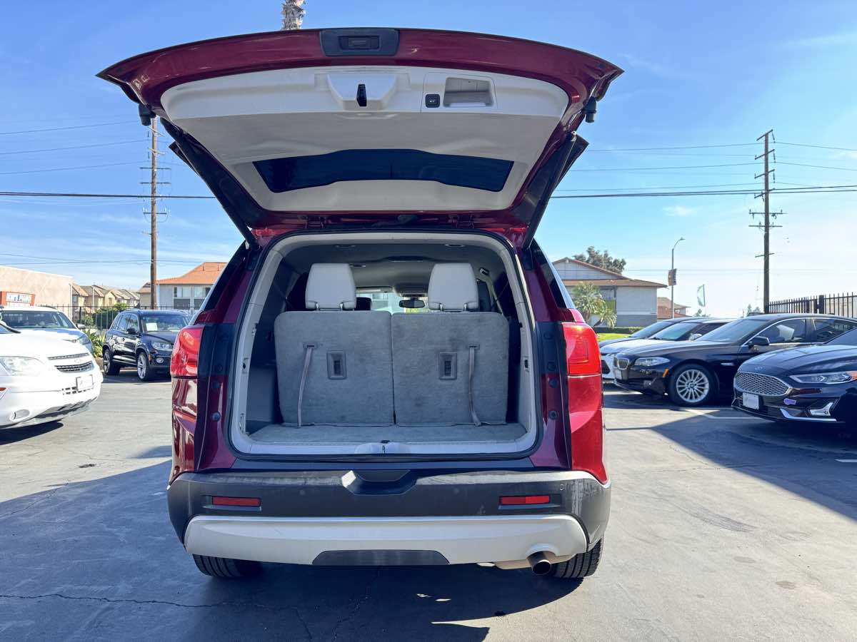 2018 GMC Acadia SLT-1 - Photo 16