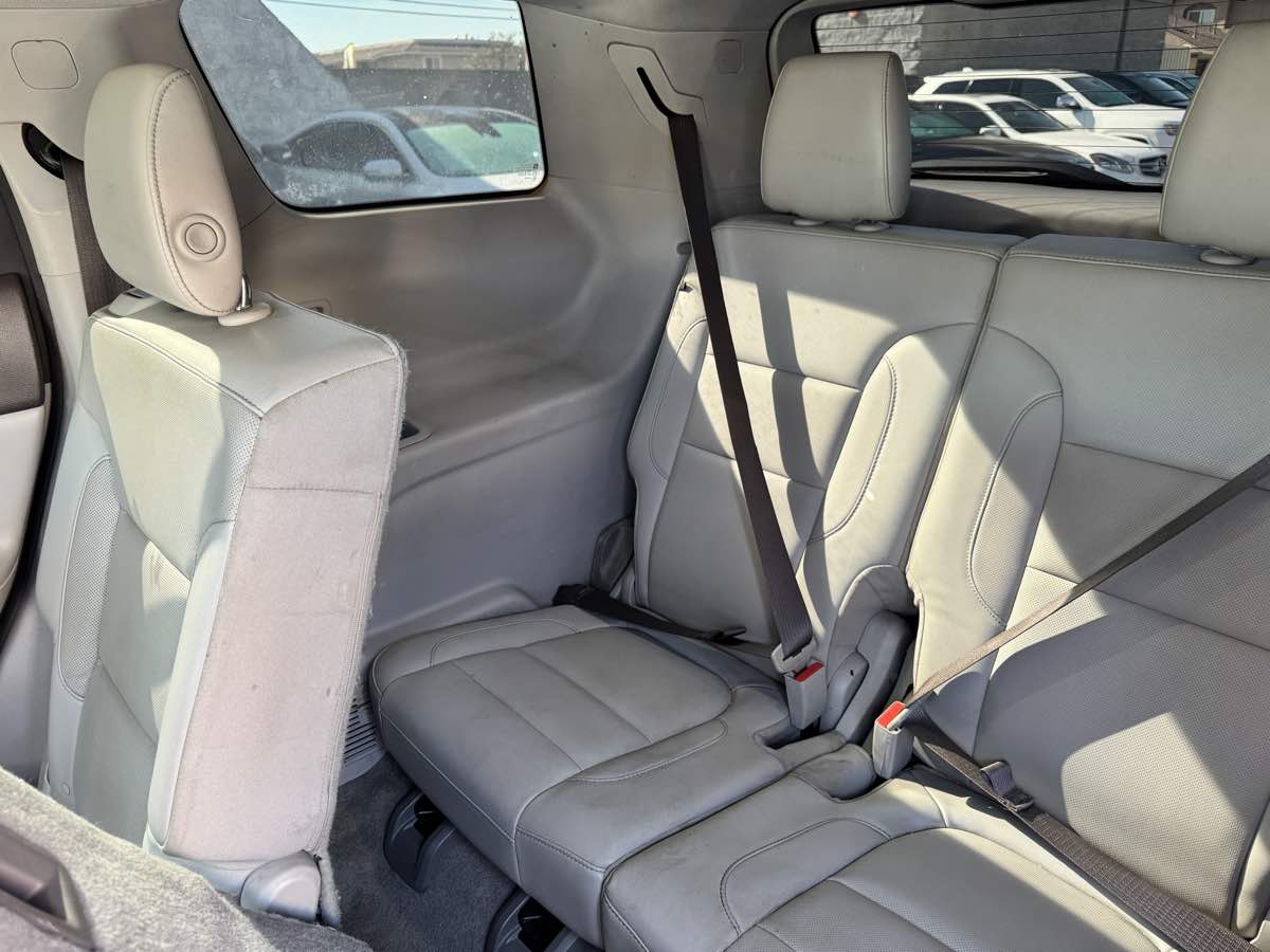 2018 GMC Acadia SLT-1 - Photo 26