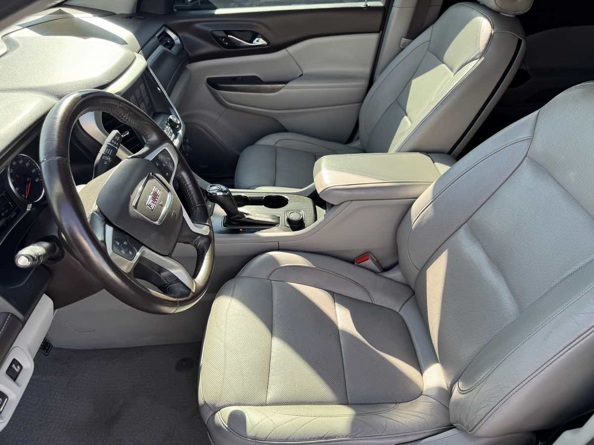 2018 GMC Acadia SLT-1 - Photo 35