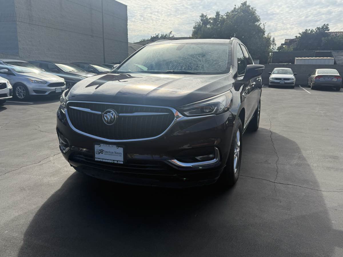 2018 Buick Enclave Essence photo 11