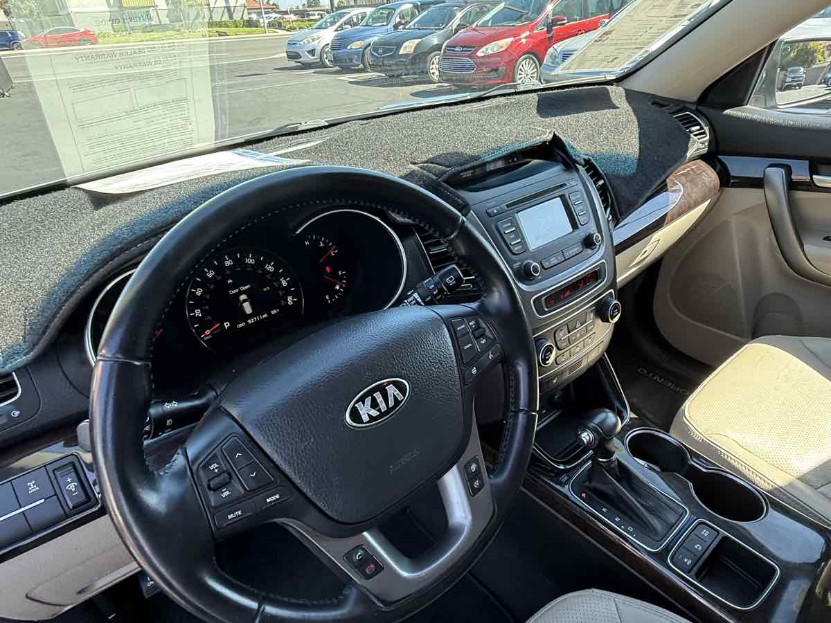 2015 Kia Sorento EX photo 33