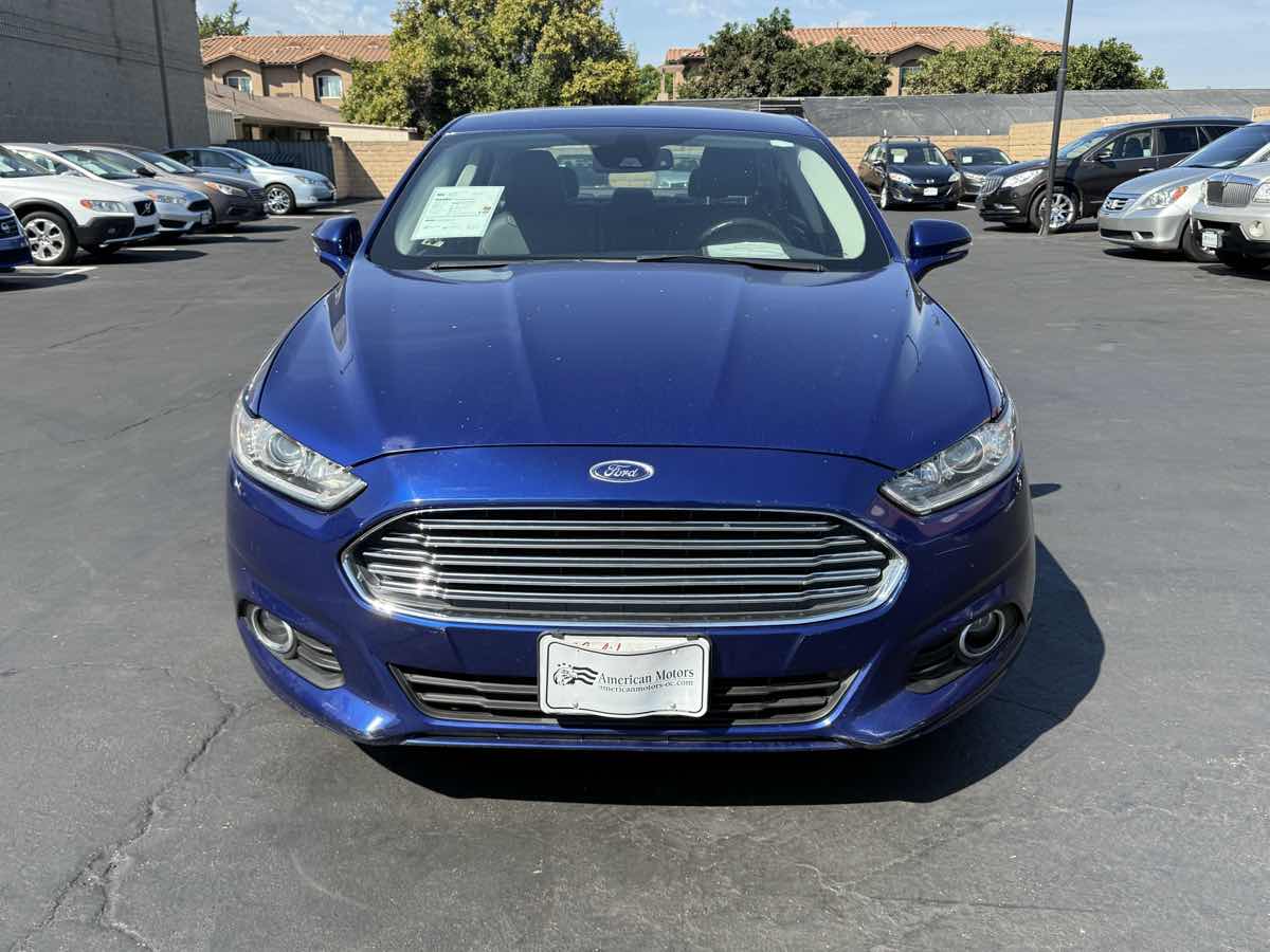 2016 Ford Fusion SE Hybrid photo 9