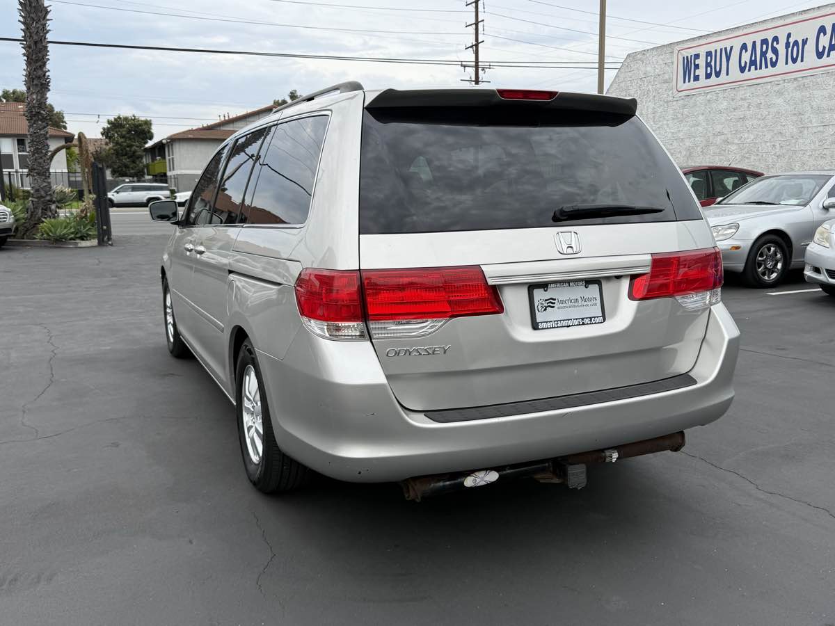 2008 Honda Odyssey EX-L photo 2