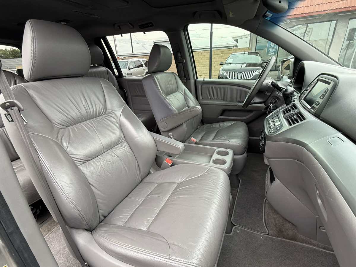 2008 Honda Odyssey EX-L photo 27