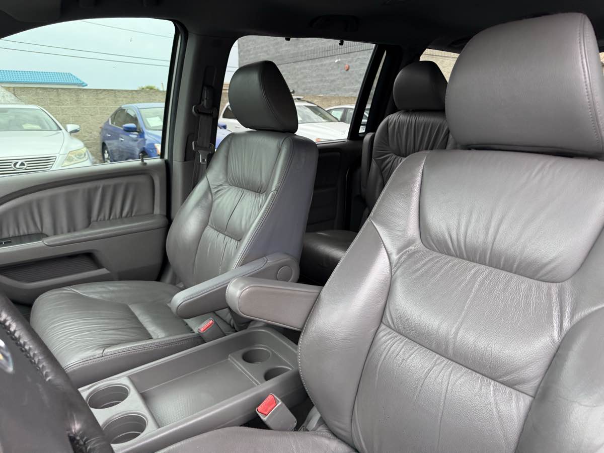 2008 Honda Odyssey EX-L photo 32