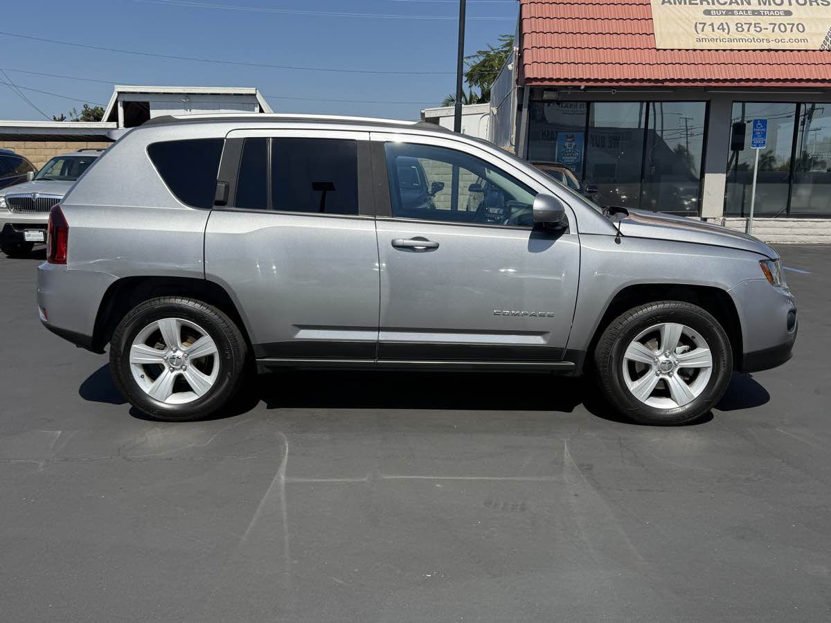 2016 Jeep Compass Latitude photo 7