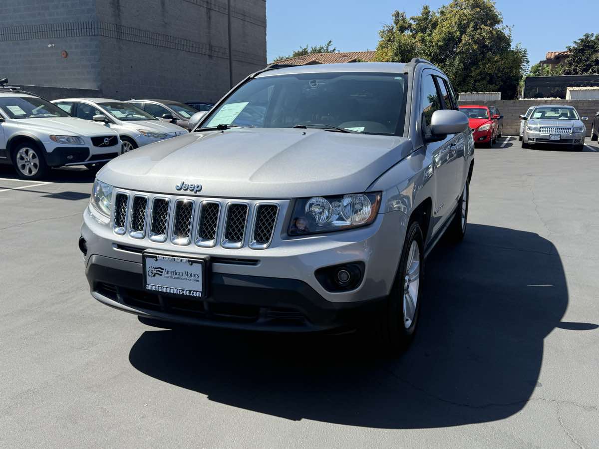2016 Jeep Compass Latitude photo 12