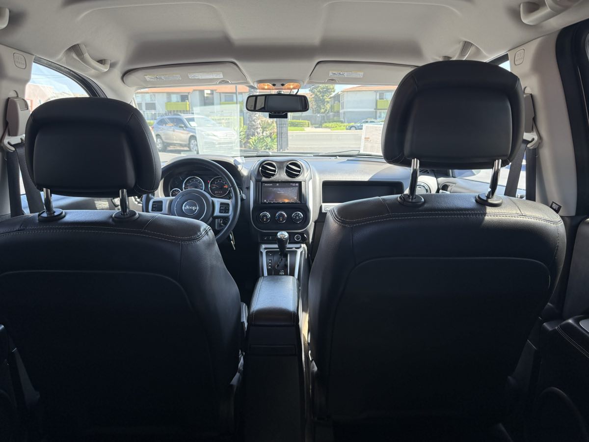 2016 Jeep Compass Latitude photo 26