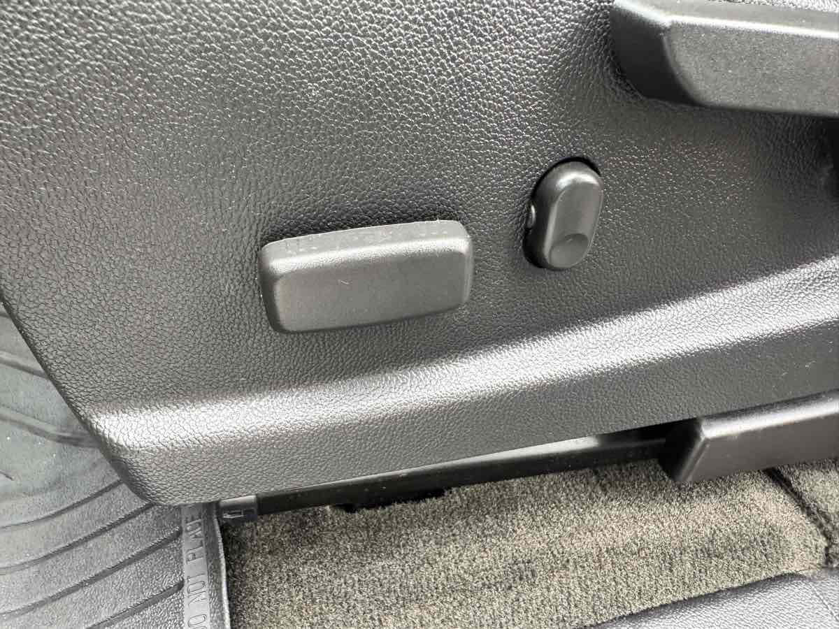 2018 Chevrolet Colorado Z71 - Photo 35