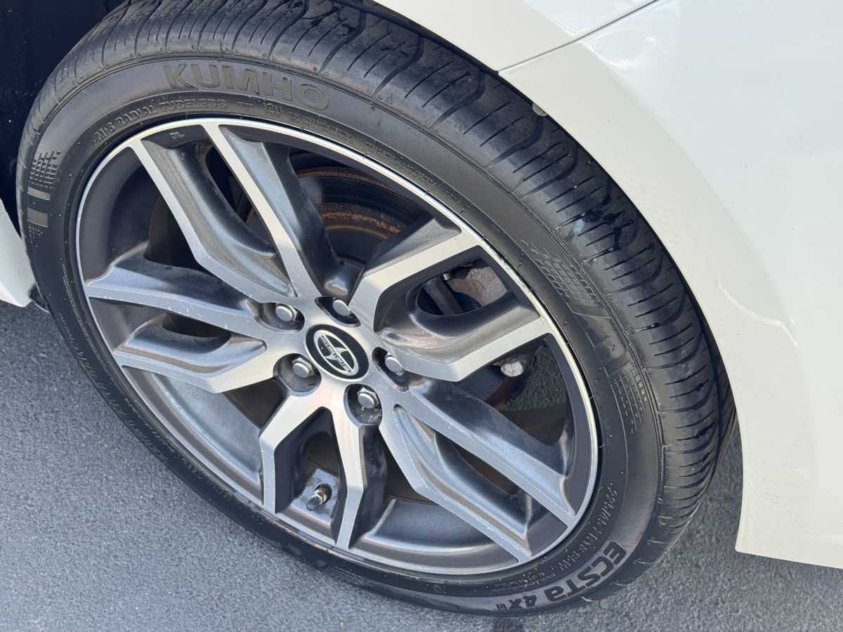 2015 Scion tC - Photo 22