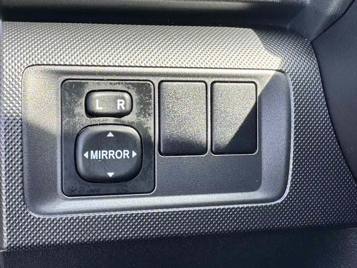 2015 Scion tC - Photo 38