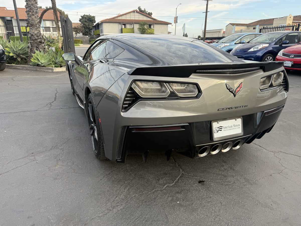 2016 Chevrolet Corvette Z51 3LT photo 2