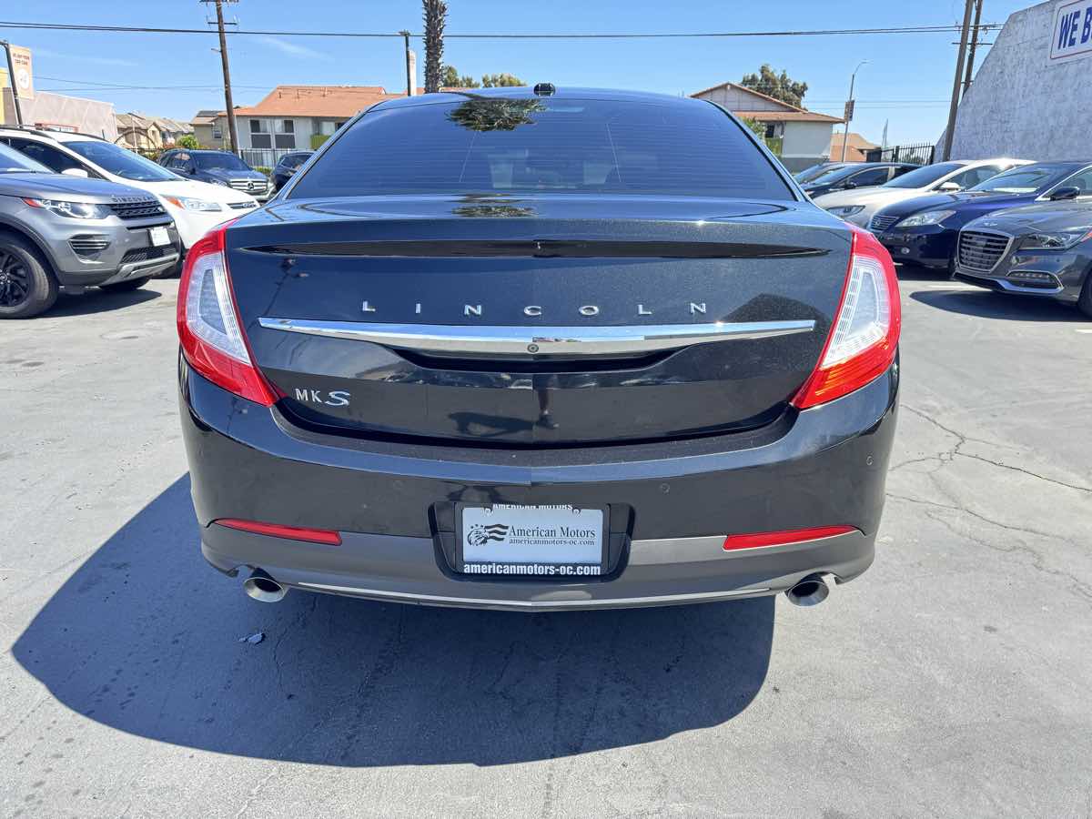 2015 Lincoln MKS Base - Photo 3