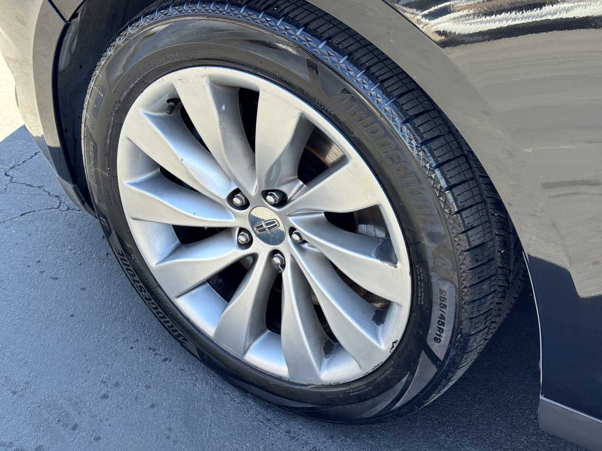 2015 Lincoln MKS Base - Photo 23