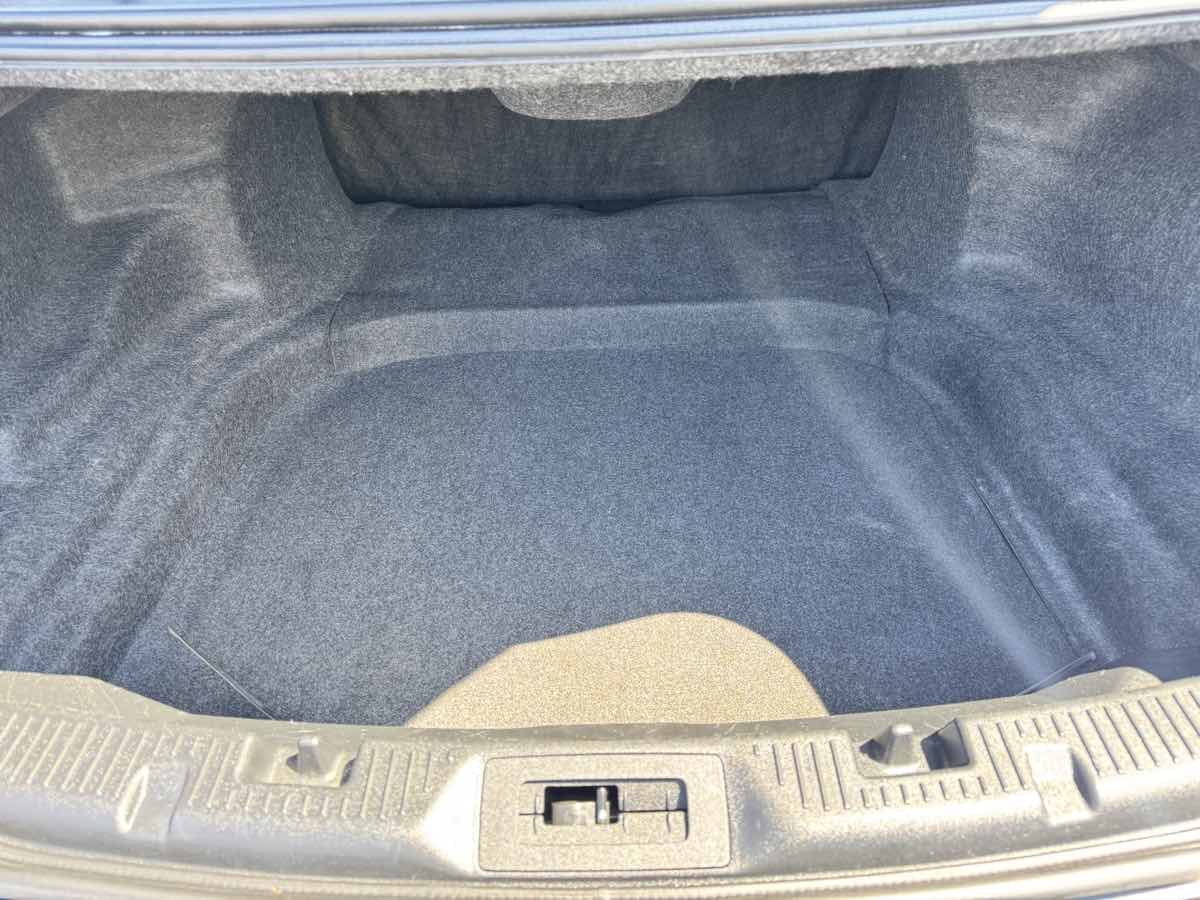 2015 Lincoln MKS Base - Photo 25