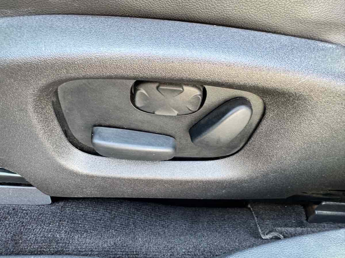 2015 Lincoln MKS Base - Photo 39