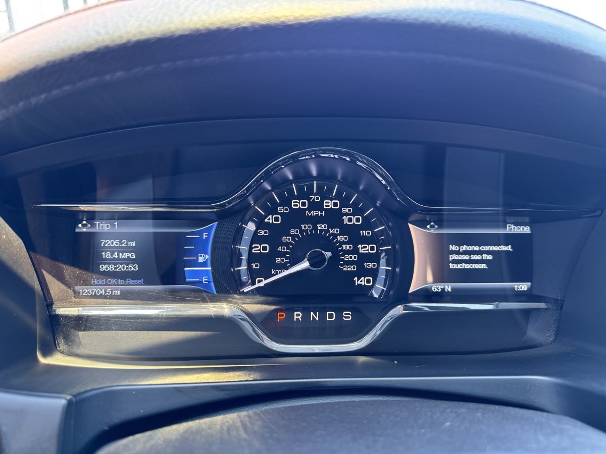 2015 Lincoln MKS Base - Photo 44