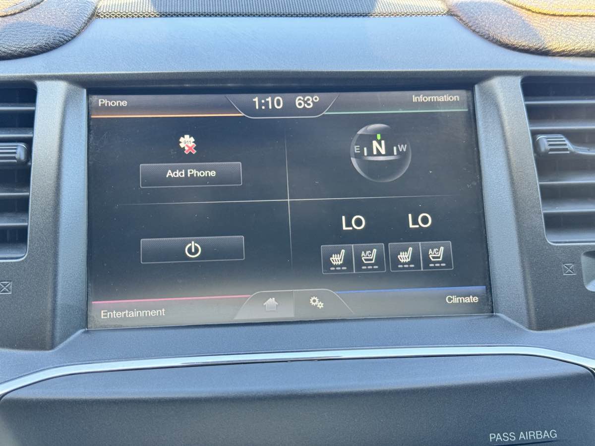 2015 Lincoln MKS Base - Photo 45