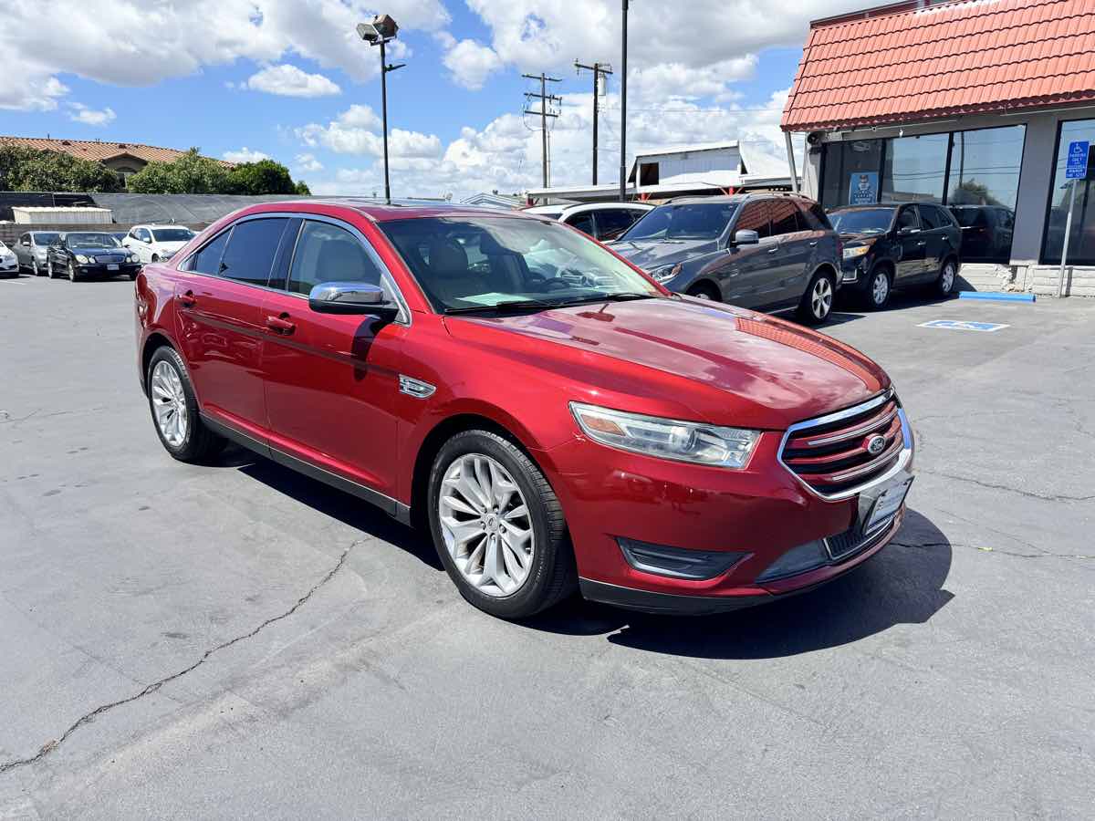2013 Ford Taurus Limited - Photo 8