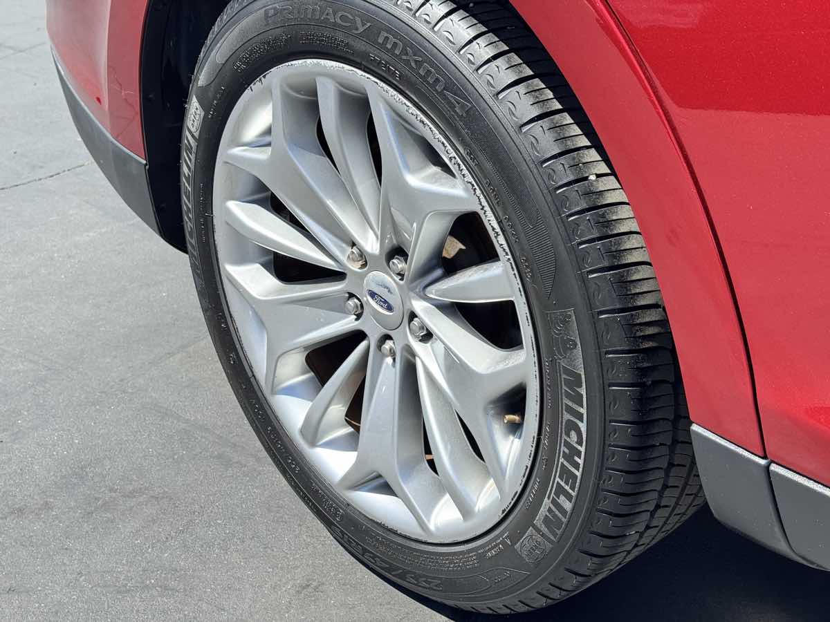 2013 Ford Taurus Limited - Photo 20