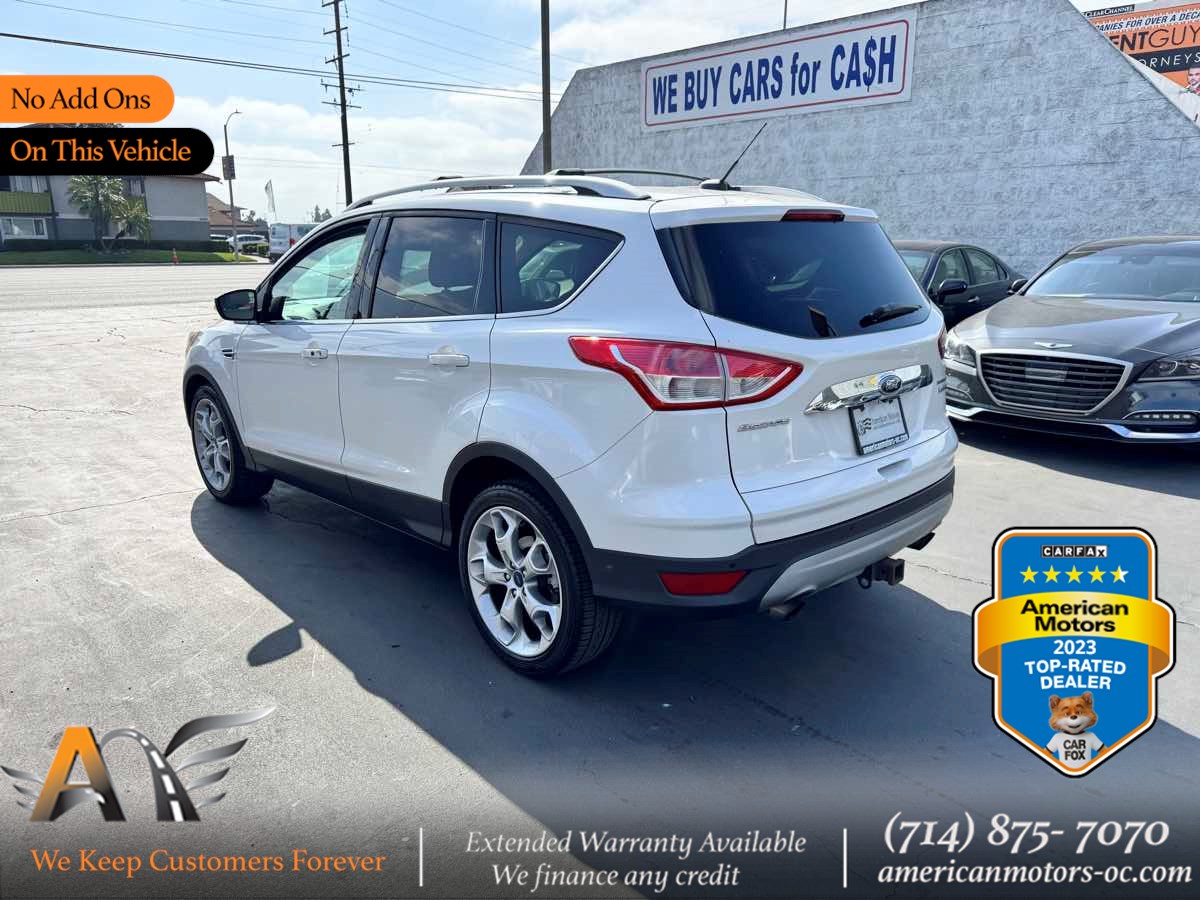 2015 Ford Escape Titanium's photo