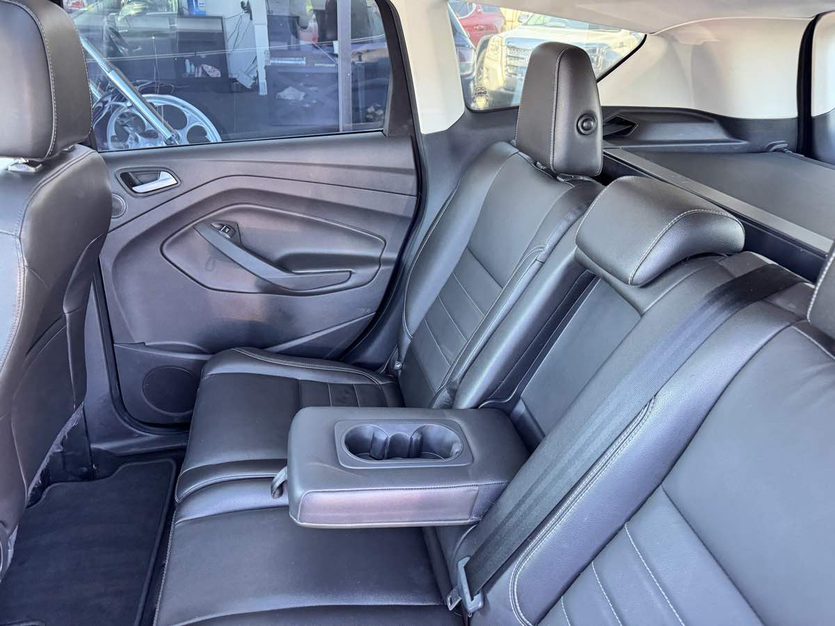 2015 Ford Escape Titanium - Photo 30