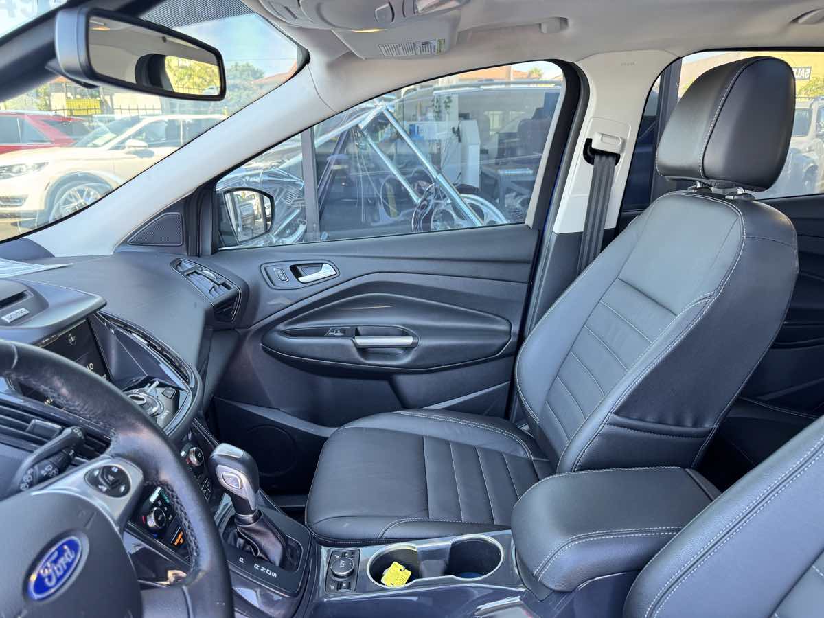 2015 Ford Escape Titanium - Photo 36