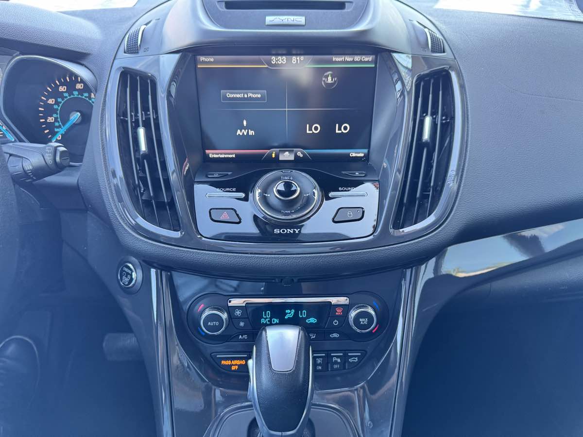 2015 Ford Escape Titanium - Photo 48