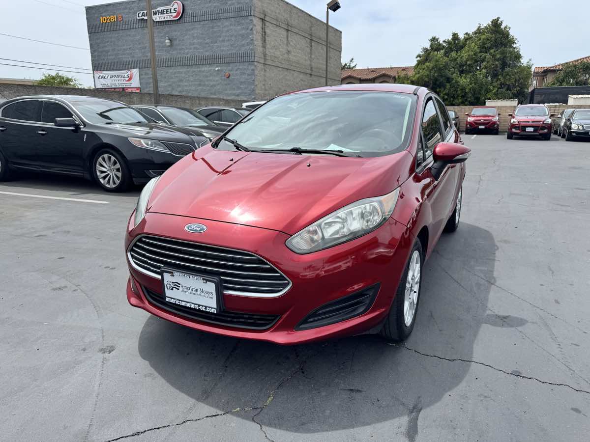 2016 Ford Fiesta SE - Photo 12