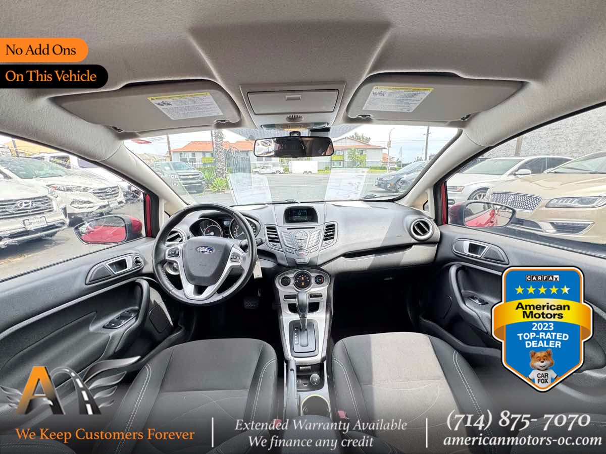 2016 Ford Fiesta SE - Photo 50