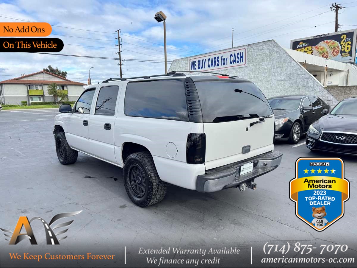 2006 Chevrolet Suburban 2WD 1500 Series LS's photo