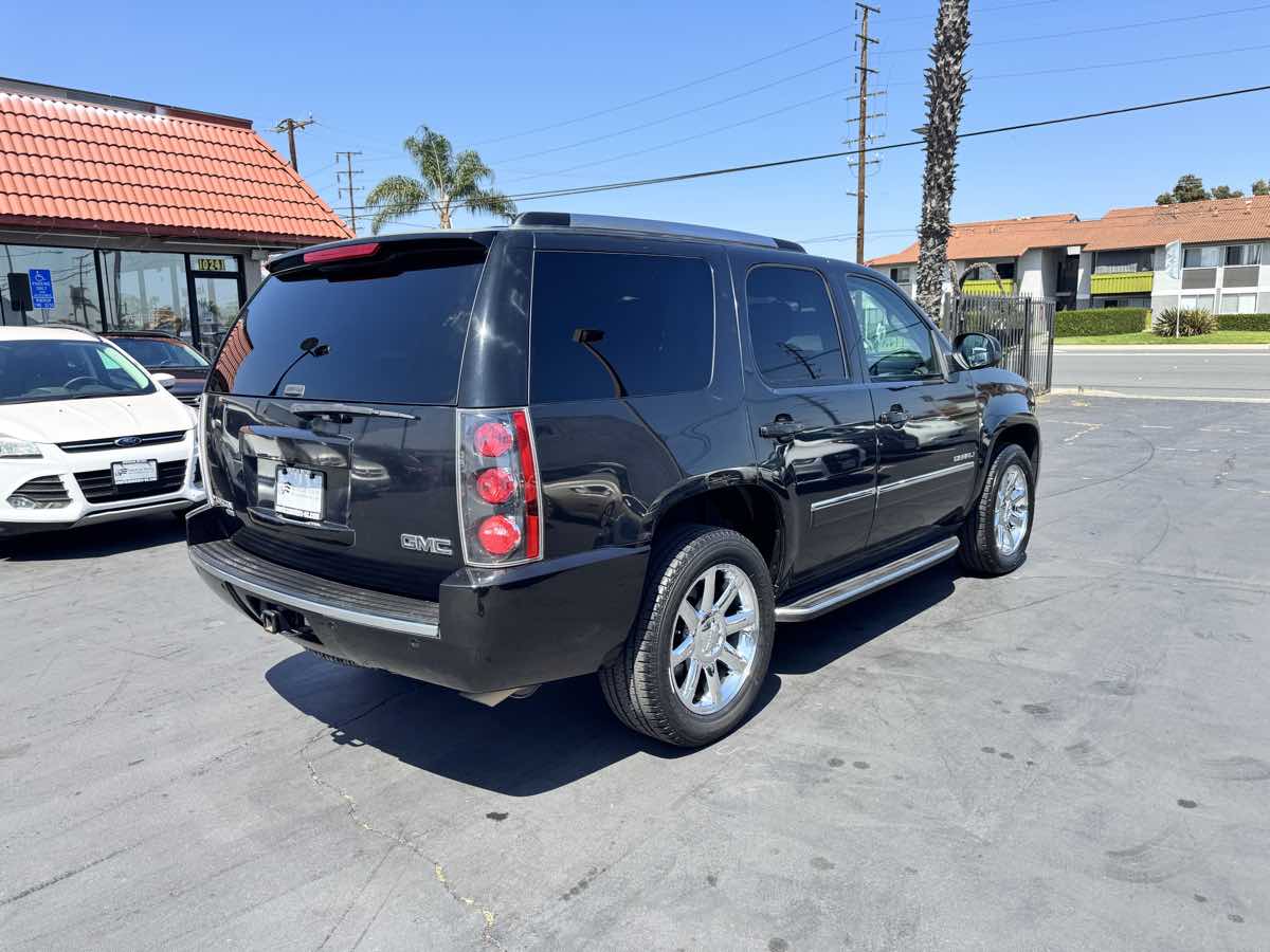 2011 GMC Yukon Denali - Photo 6