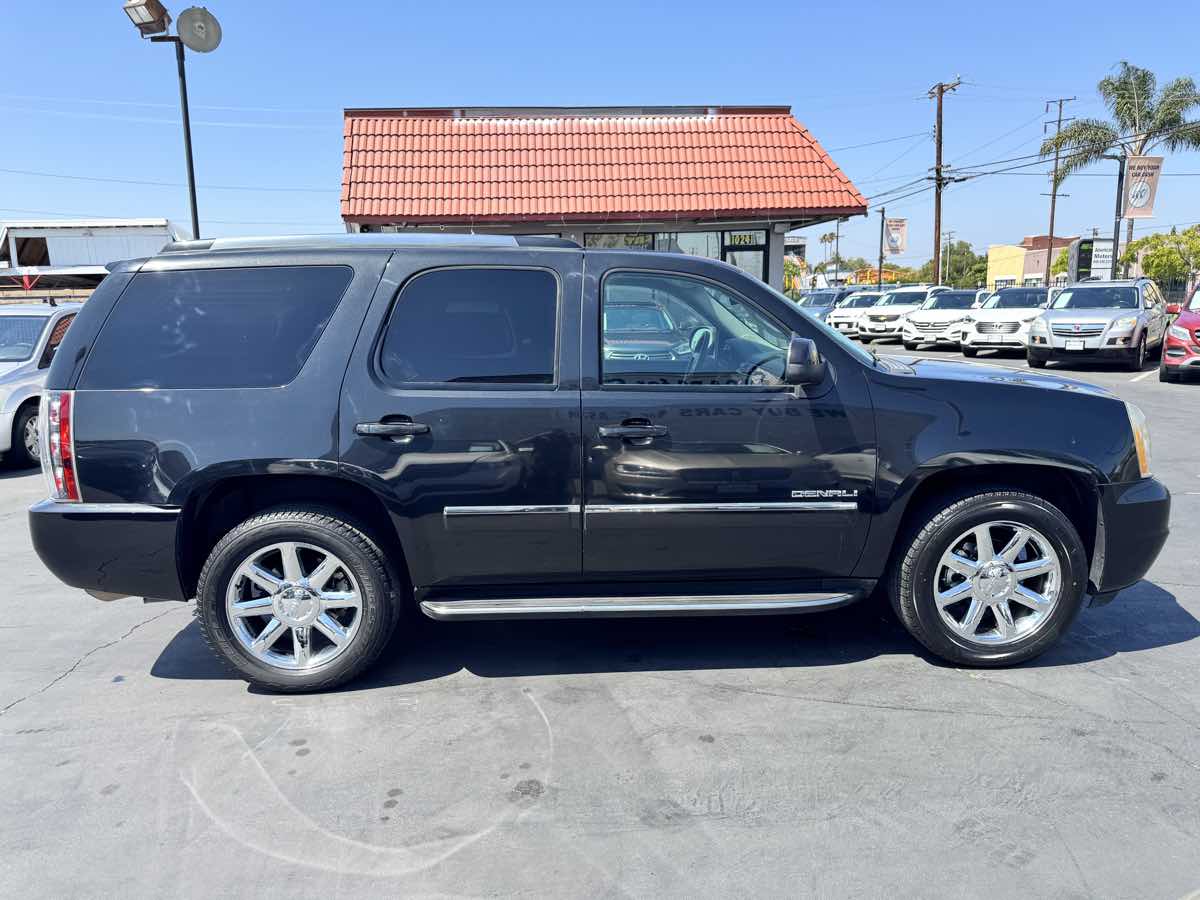 2011 GMC Yukon Denali - Photo 7