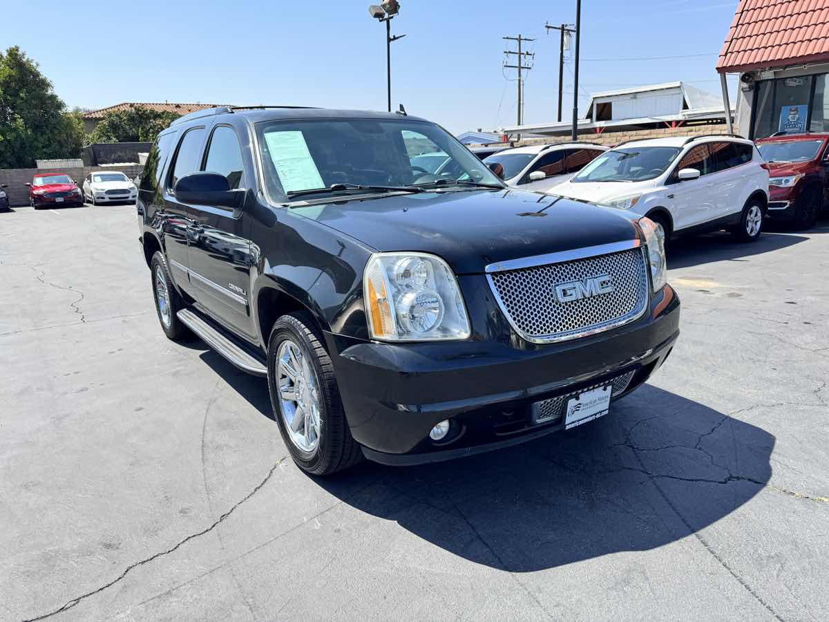 2011 GMC Yukon Denali - Photo 9