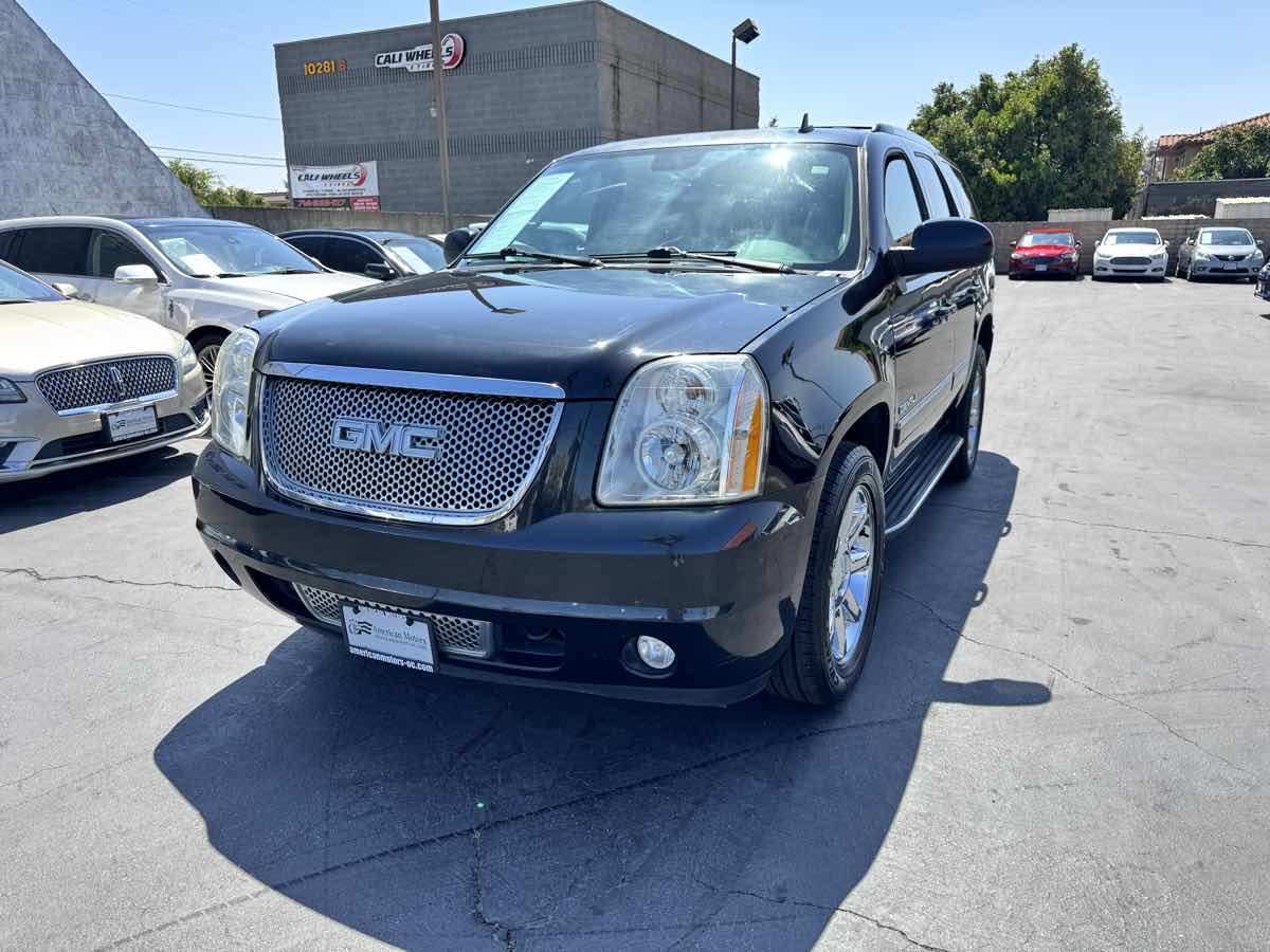 2011 GMC Yukon Denali - Photo 12
