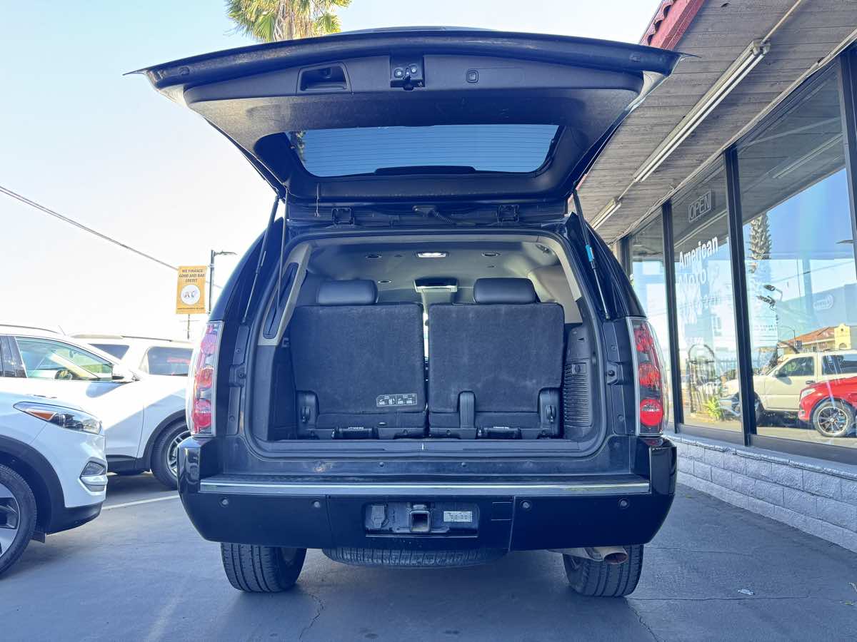 2011 GMC Yukon Denali - Photo 25