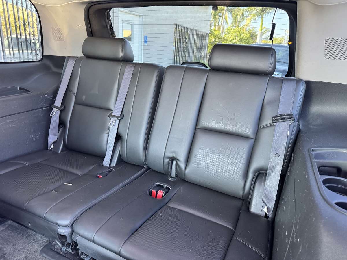 2011 GMC Yukon Denali - Photo 29