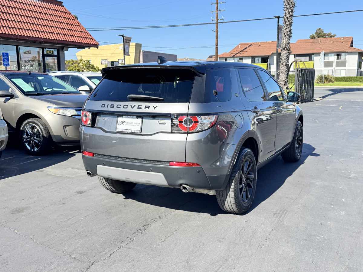 2018 Land Rover Discovery Sport SE - Photo 5