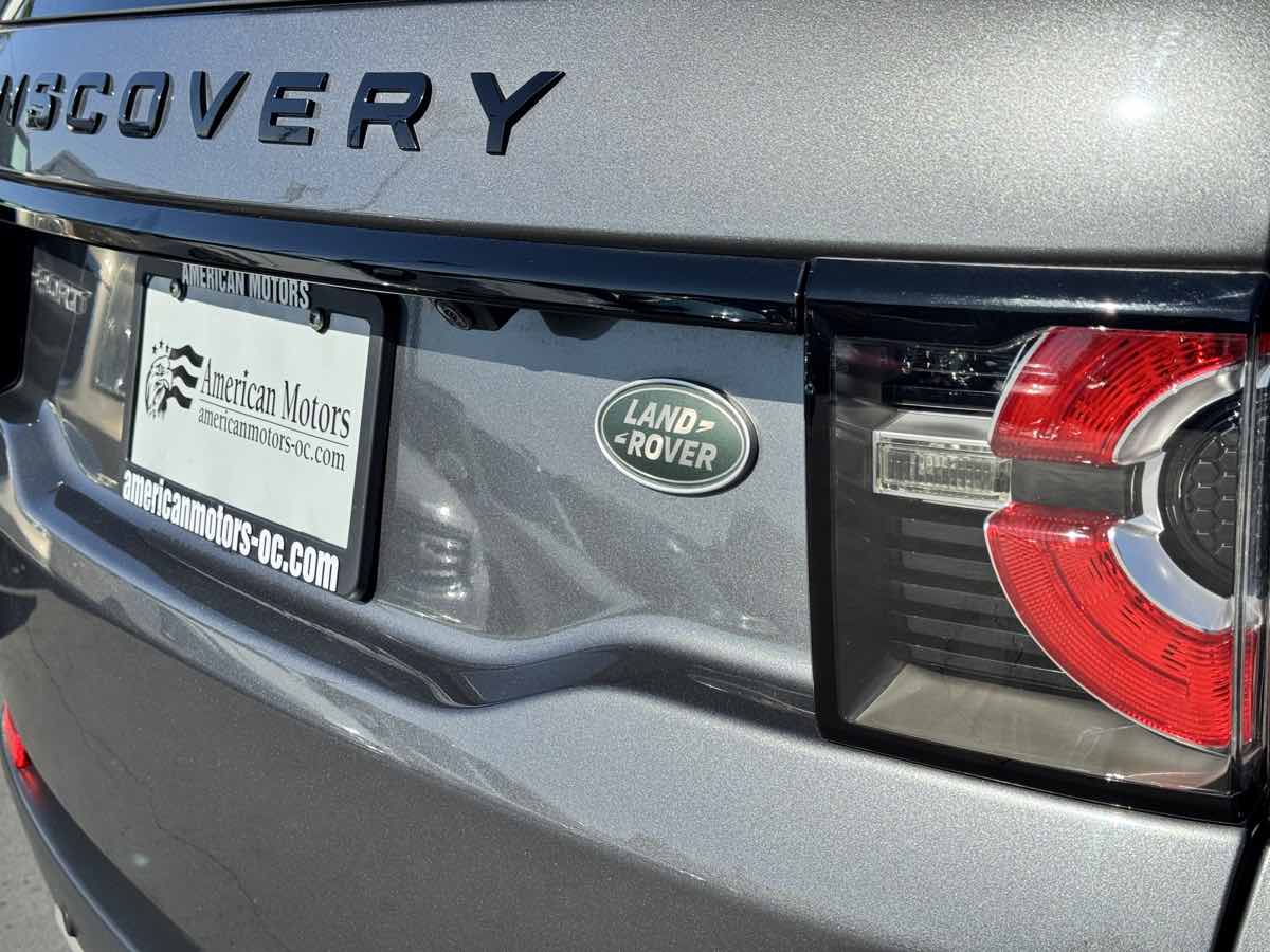2018 Land Rover Discovery Sport SE - Photo 16