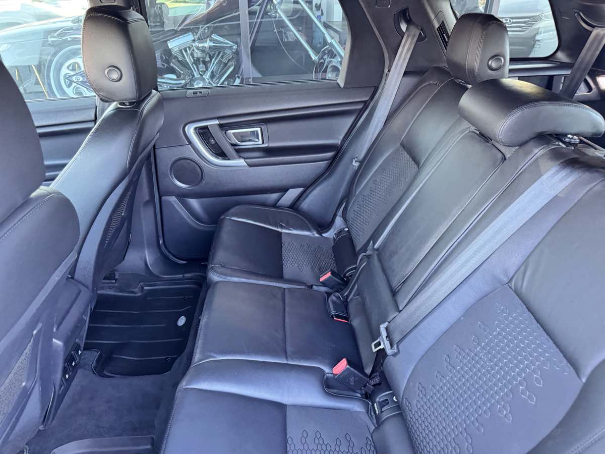2018 Land Rover Discovery Sport SE - Photo 30